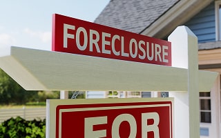 How to Find Foreclosure and Pre-Foreclosure Sales in Illinois