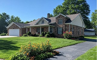 How to Find Distressed Properties in Illinois