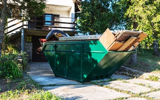 What Are the Most Effective Flipping and Resale Strategies for Maximizing Profit in Illinois's Housing Market?